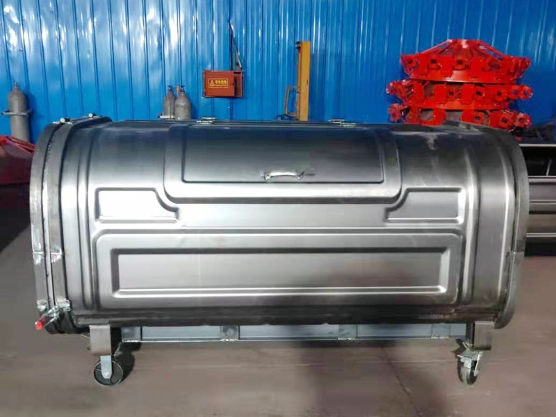 模（mó）壓勾臂（bì）垃圾箱